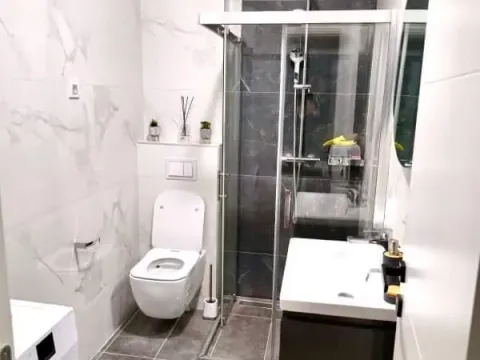 Izdavanje, jednosoban stan, 24m², Zagorič, Podgorica - image 4