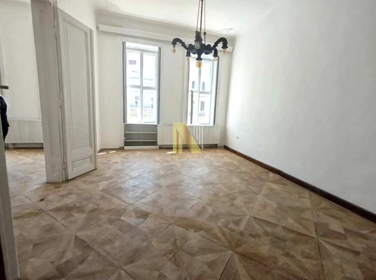 Rent, office space, 200m², Centar, Novi Sad
