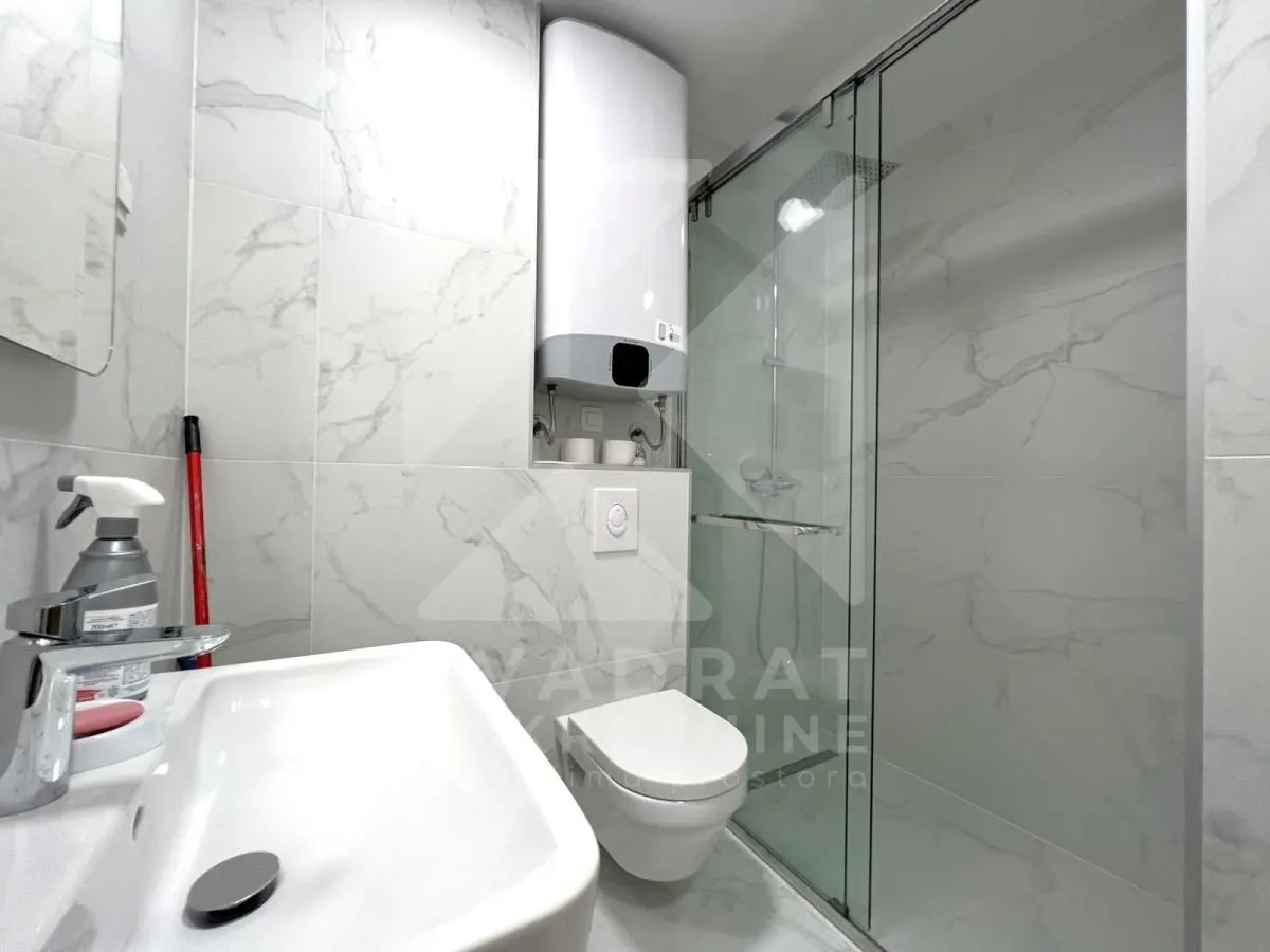 Izdavanje, dvosoban stan, 61m², Tološi, Podgorica