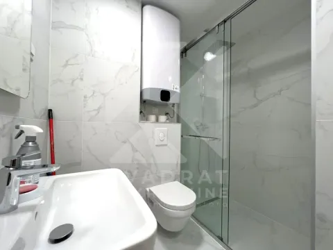 Izdavanje, dvosoban stan, 61m², Tološi, Podgorica - image 11