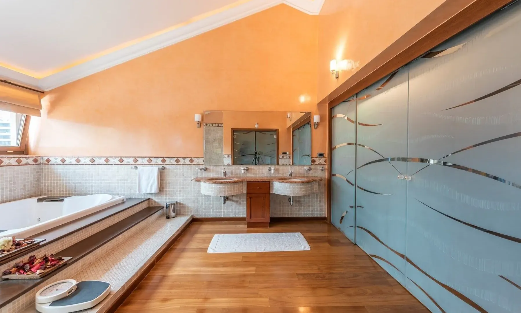 Sale, house, 1264m², Gospoština, Budva