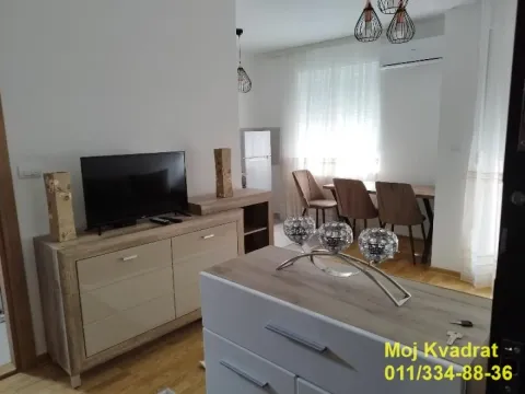 Izdavanje, jednosoban stan, 31m², Kluz, Zvezdara Sve Podlokacije - image 4