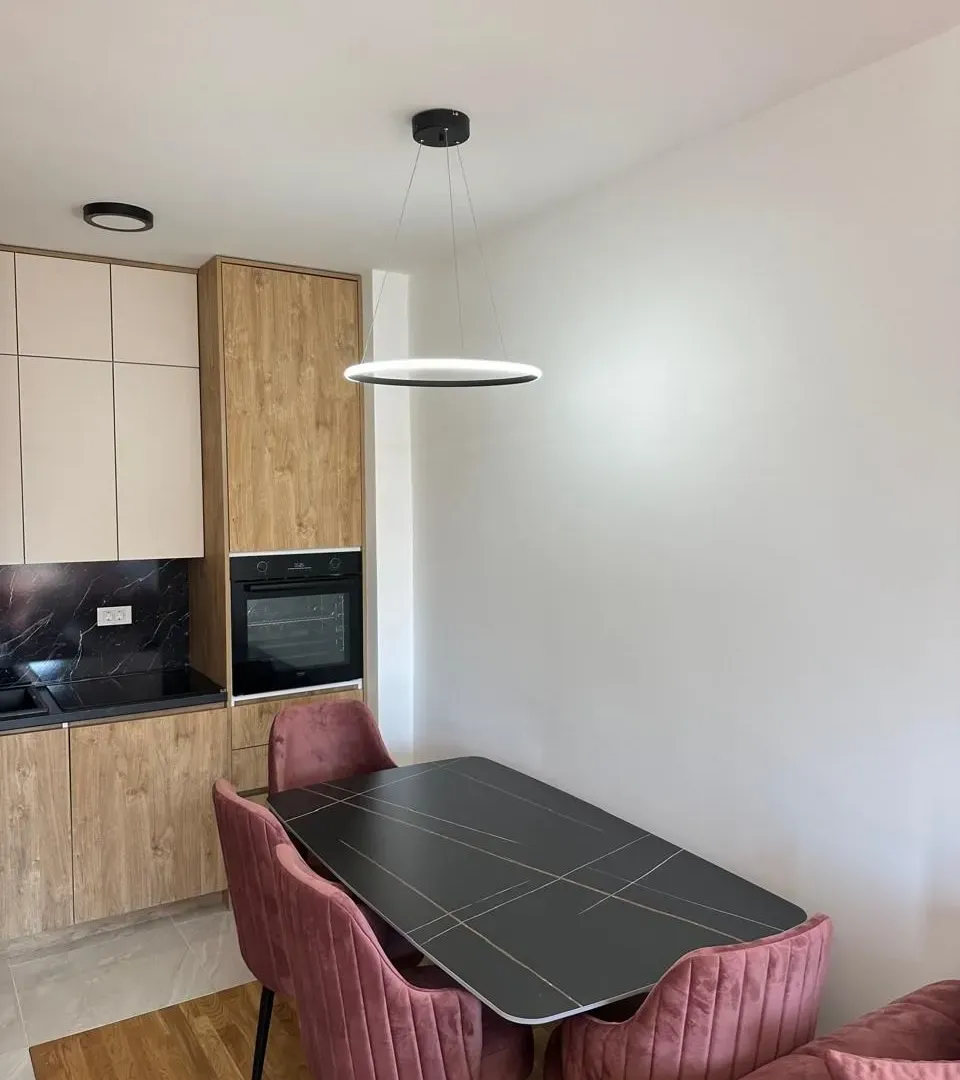 Izdavanje, jednosoban stan, 44m², Ilino, Bar