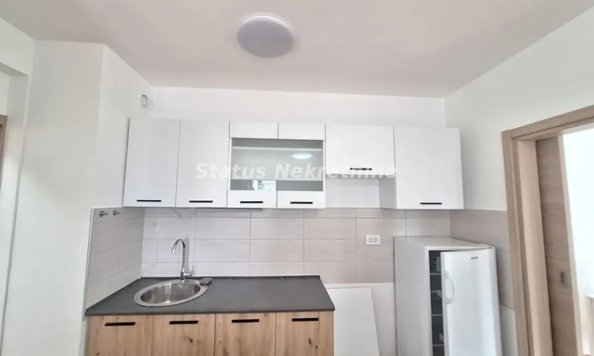 Izdavanje, dvosoban stan, 67m², Novo naselje, Novi Sad