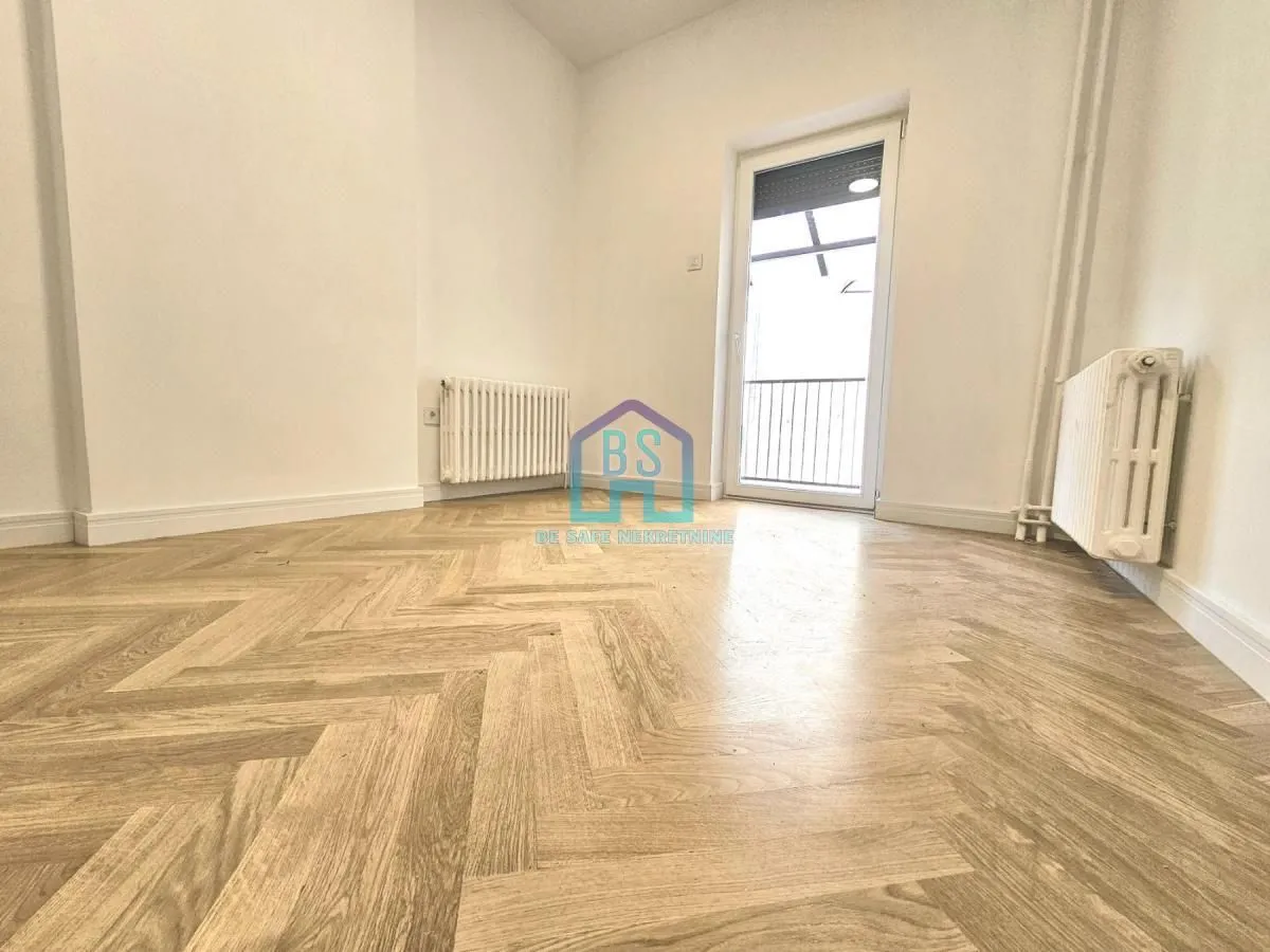 Prodaja, trosoban stan, 75m², Stari grad, Novi Sad