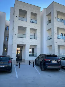 Rent, one bedroom apartment, 46m², Radanovići, Kotor - image 14