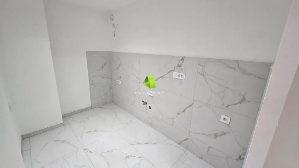 Prodaja, trosoban stan, 89m², Medijana, Niš