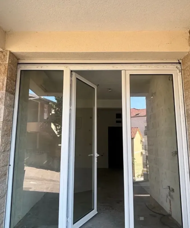 Prodaja, garsonjera, 22m², Lazi, Budva