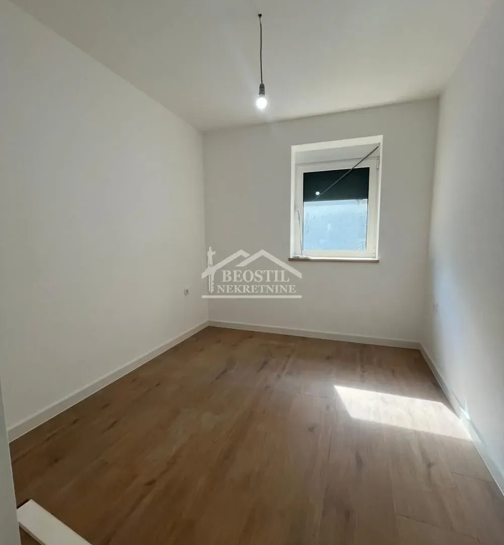 Prodaja, četvorosoban stan, 83m², Centar, Smederevo