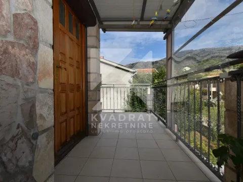 Izdavanje, dvosoban stan, 92m², Zlatica, Podgorica - image 13