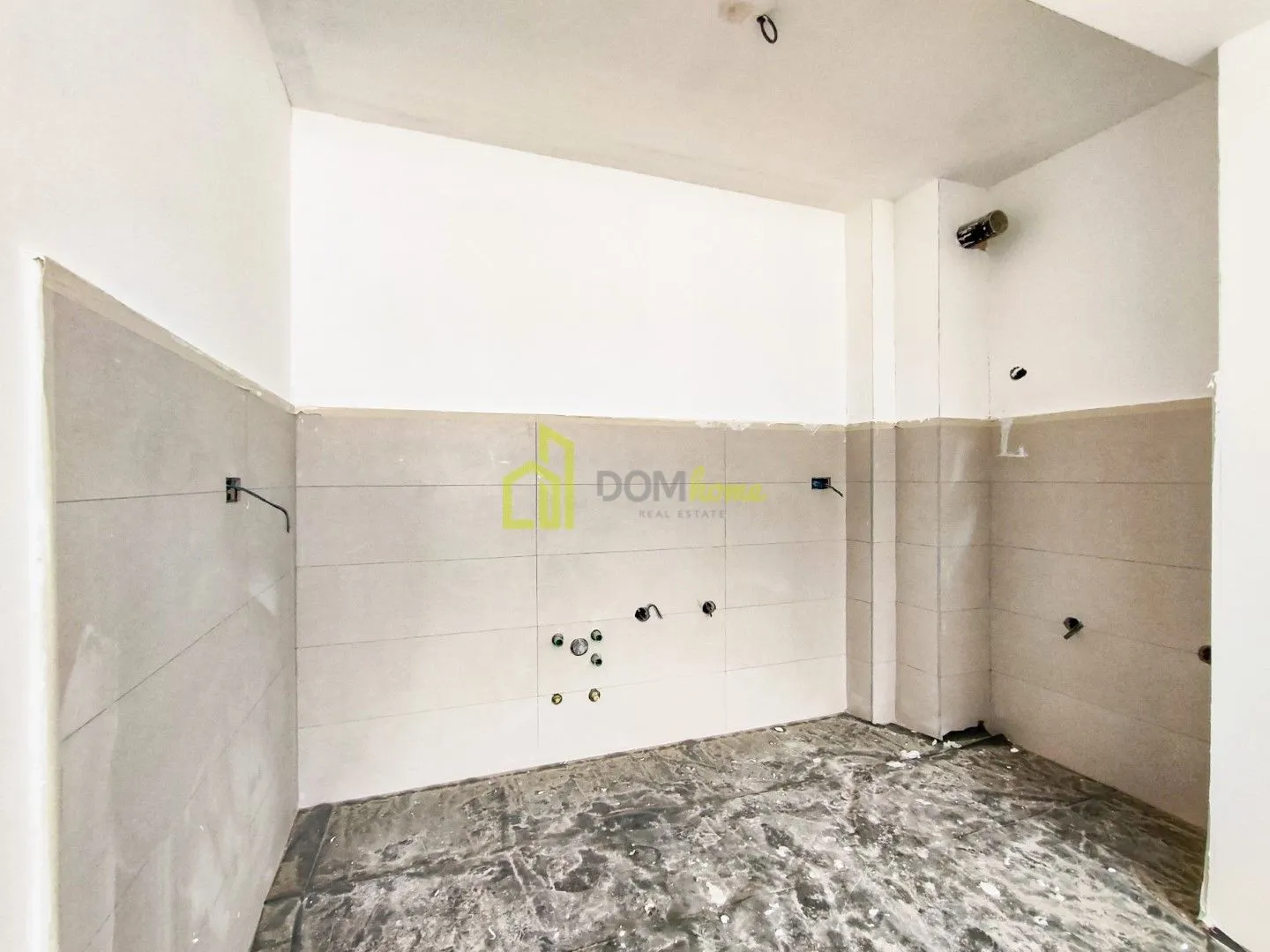 Prodaja, jednosoban stan, 57m², Tološka šuma, Podgorica