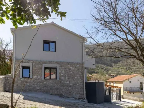 Prodaja, kuća, 160m², Škaljari, Kotor - image 9