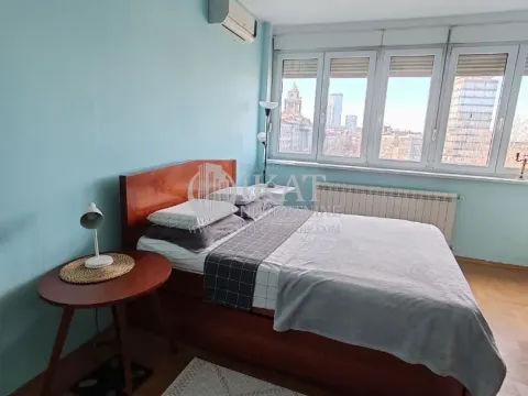 Izdavanje, trosoban stan, 95m², Savski Trg, Beograd - image 12