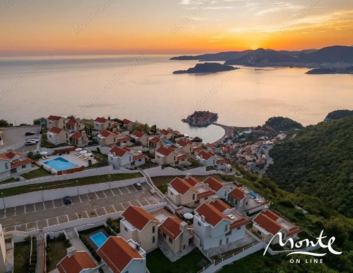 Sale, house, 159m², Sveti Stefan, Budva