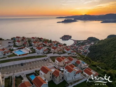 Sale, house, 159m², Sveti Stefan, Budva - image 25