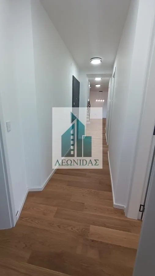Prodaja, stan, 238m², Medijana, Niš