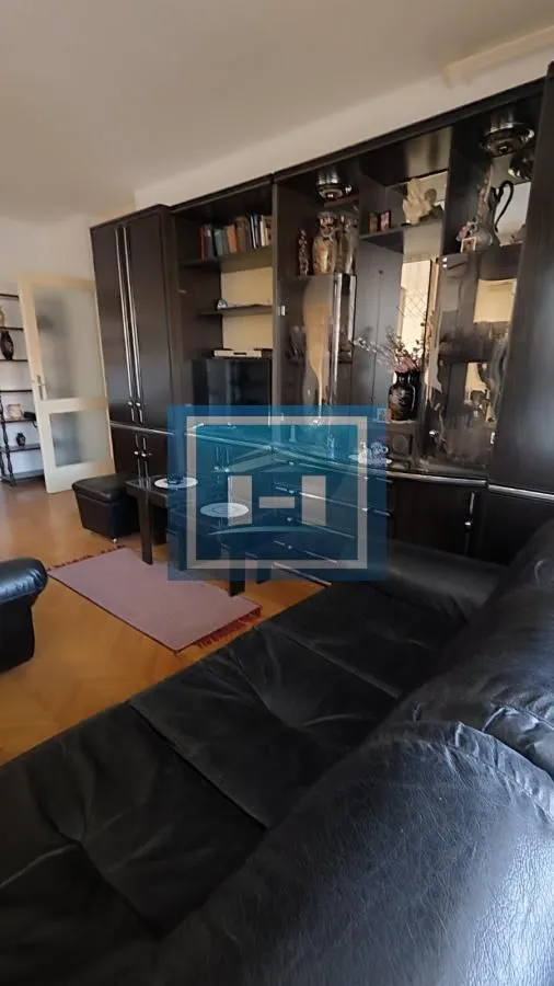 Prodaja, dvosoban stan, 75m², Strelište, Jagodina