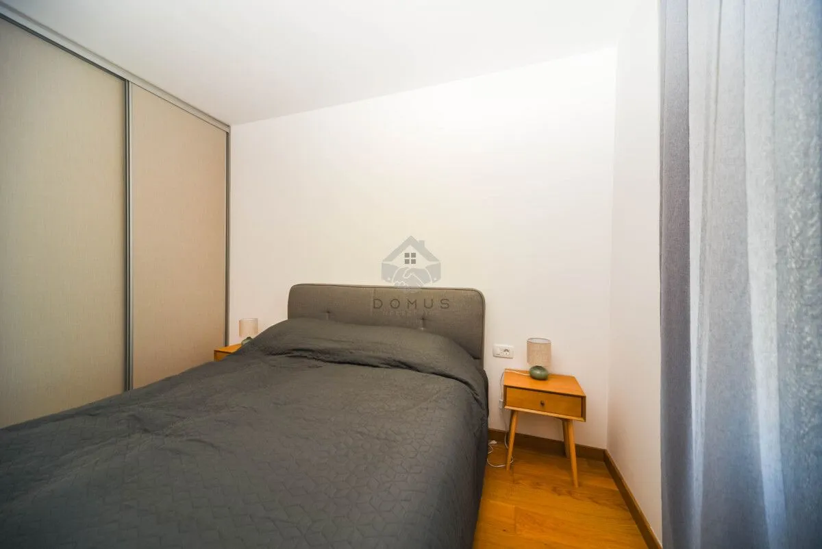 Izdavanje, dvosoban stan, 75m², New City, Podgorica