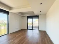 Izdavanje, poslovni prostor, 140m², Preko Morače, Podgorica - image 4