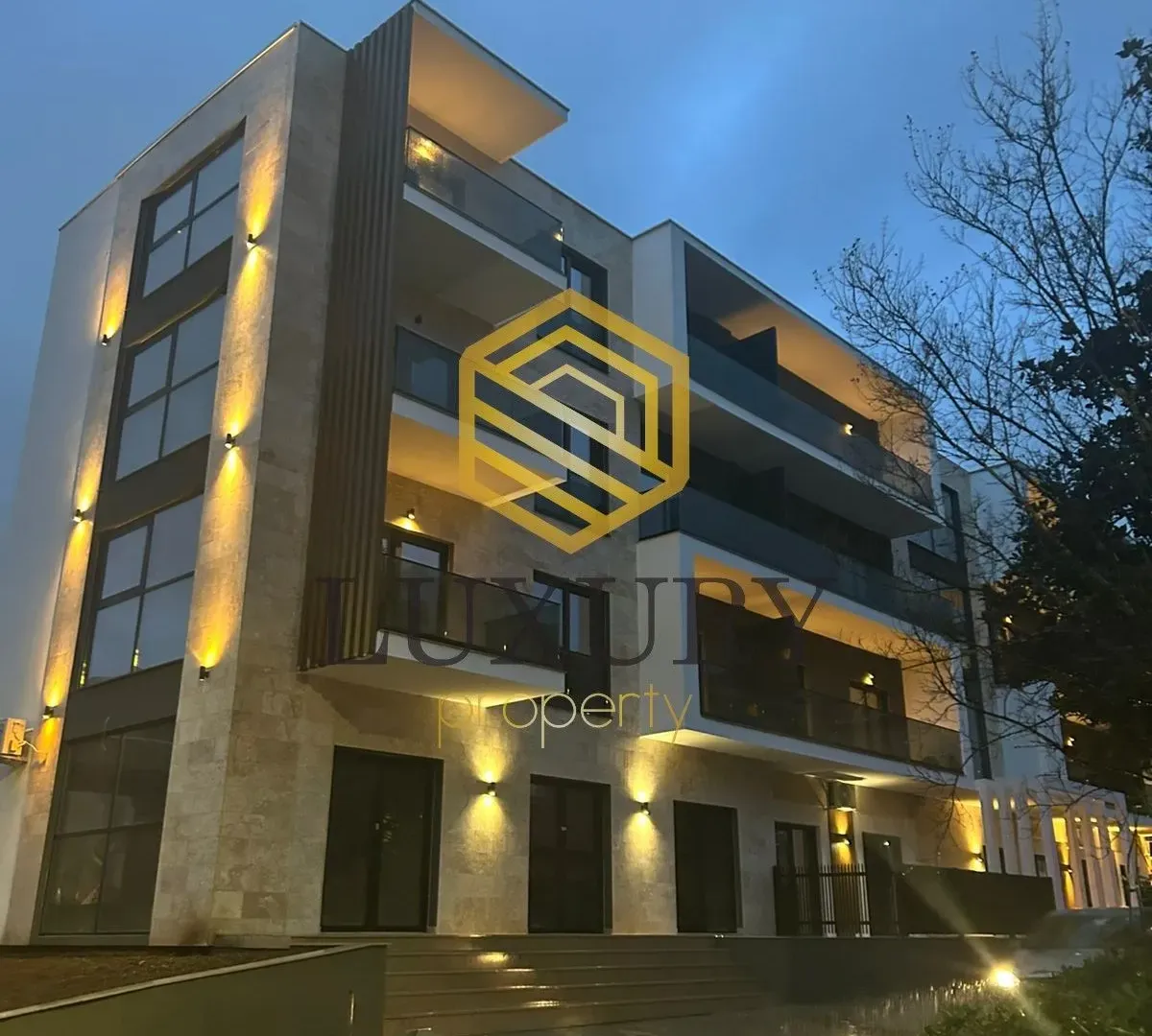 Prodaja, garsonjera, 33m², Preko Morače, Podgorica