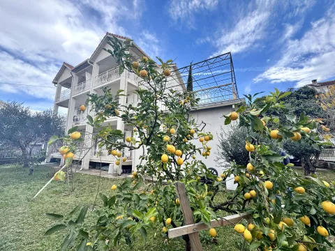 Sale, house, 375m², Kalimanj, Tivat