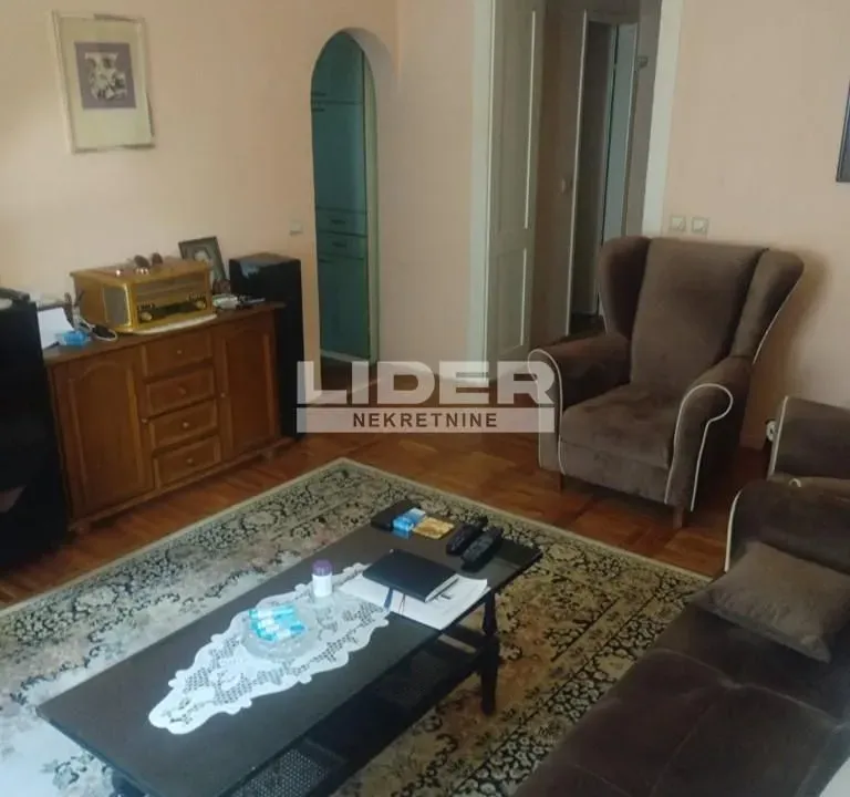 Sale, two bedroom apartment, 50m², Stari Grad, Beograd