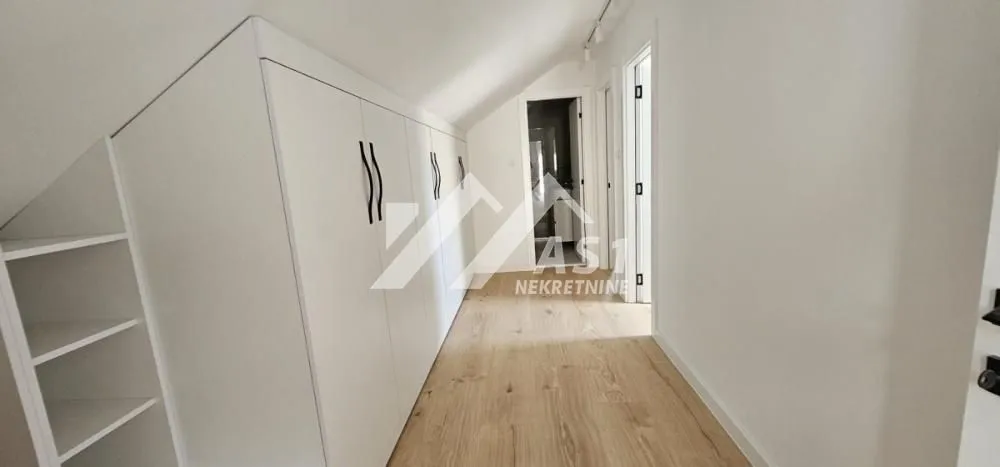 Rent, three bedroom apartment, 78m², Podbara, Novi Sad Sve Podlokacije