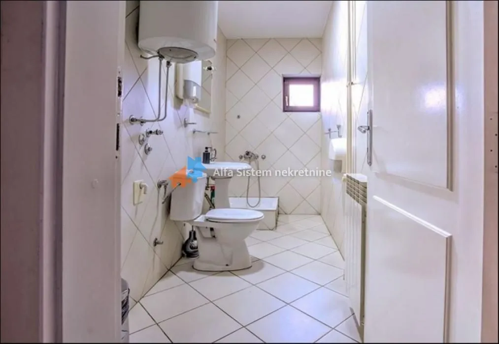 Rent, house, 270m², Mirijevo 1, Mirijevo Sve Podlokacije