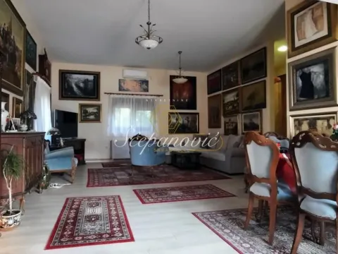 Prodaja, kuća, 191m², Petrovaradin, Novi Sad - image 4