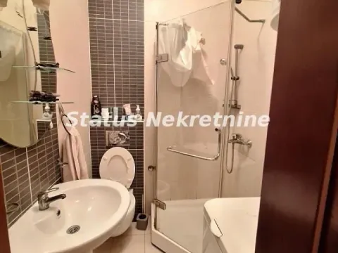 Izdavanje, garsonjera, 25m², Centar, Novi Sad - image 8