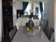 Izdavanje, dvosoban stan, 85m², Kavač, Kotor - image 6