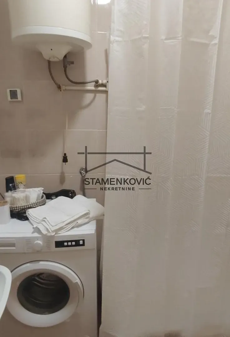 Prodaja, stan, 27m², Nova Detelinara, Novi Sad Sve Podlokacije