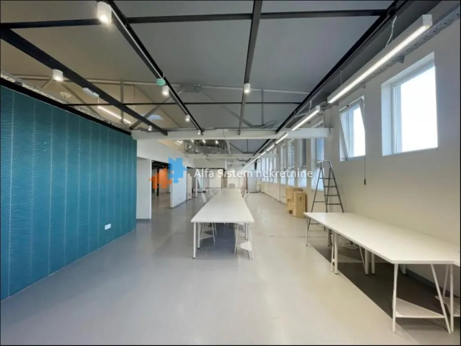 Rent, office space, 1000m², Autokomanda, Voždovac Sve Podlokacije