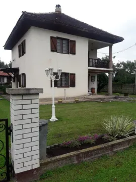 Prodaja, kuća, 132m², Čačak, Srbija - image 1
