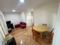Izdavanje, četvorosoban stan, 75m², Savski Venac, Beograd - image 1