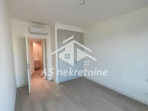 Izdavanje, dvosoban stan, 55m², Savski Venac, Beograd - image 10
