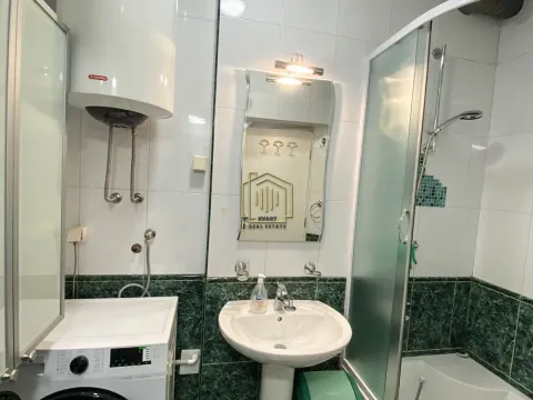 Rent, two bedroom apartment, 95m², Podgorica, Crna Gora - image 10