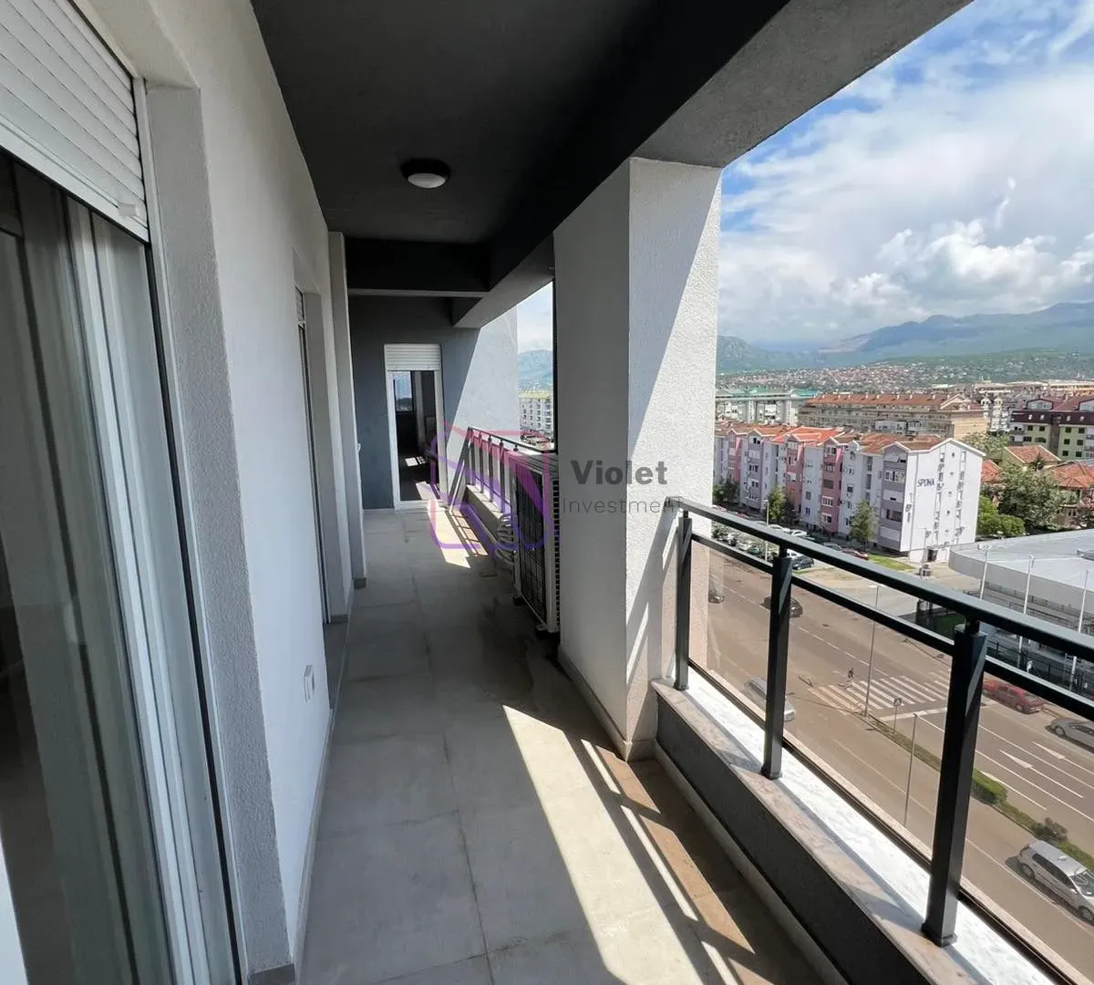 Prodaja, trosoban stan, 104m², Stari Aerodrom, Podgorica