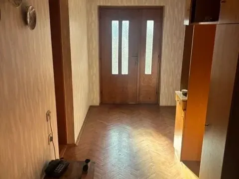 Prodaja, kuća, 200m², Bački Petrovac, Novi Sad - image 12