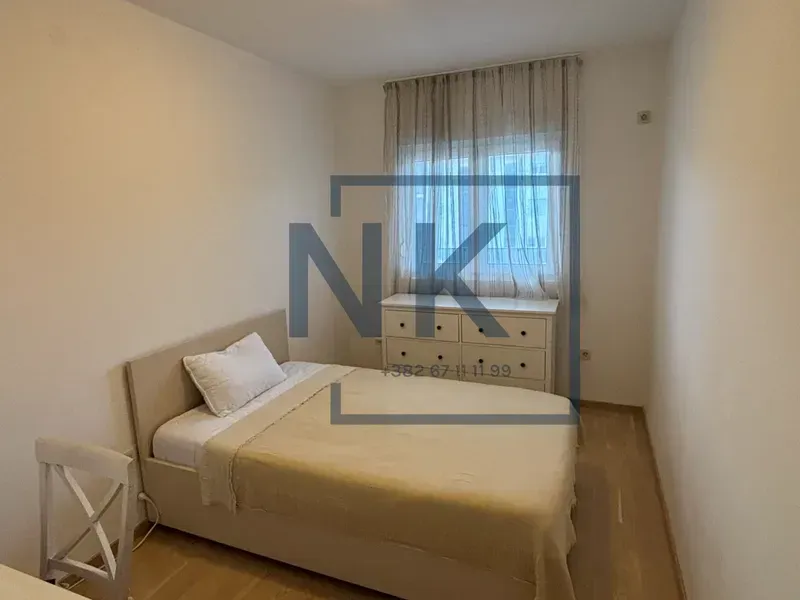Izdavanje, dvosoban stan, 71m², City Kvart, Podgorica
