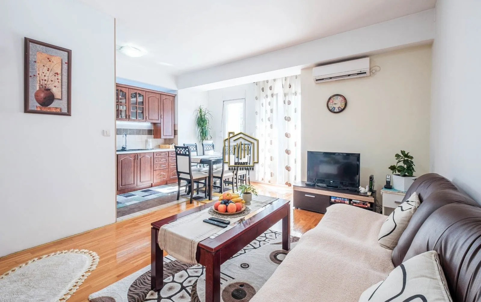 Izdavanje, jednosoban stan, 62m², Pobrežje, Podgorica