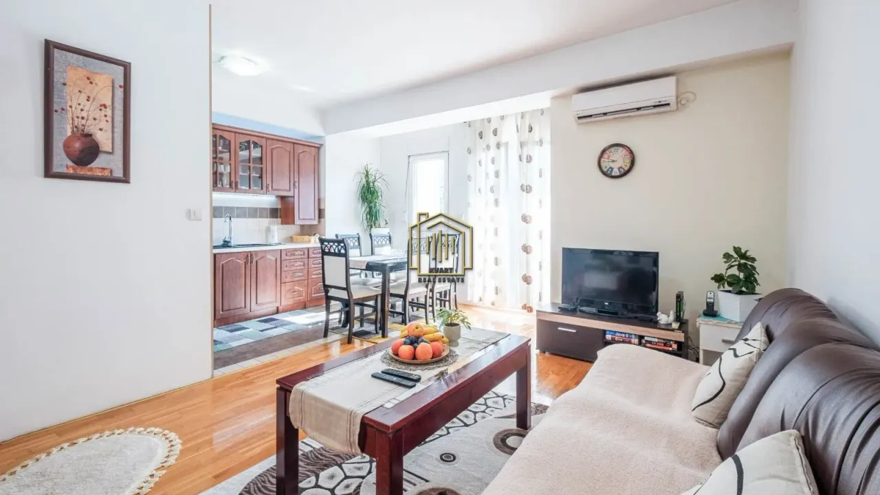 Izdavanje, jednosoban stan, 62m², Pobrežje, Podgorica