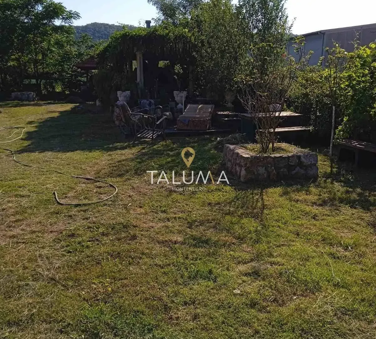 Prodaja, plac, 645m², Radanovići, Kotor
