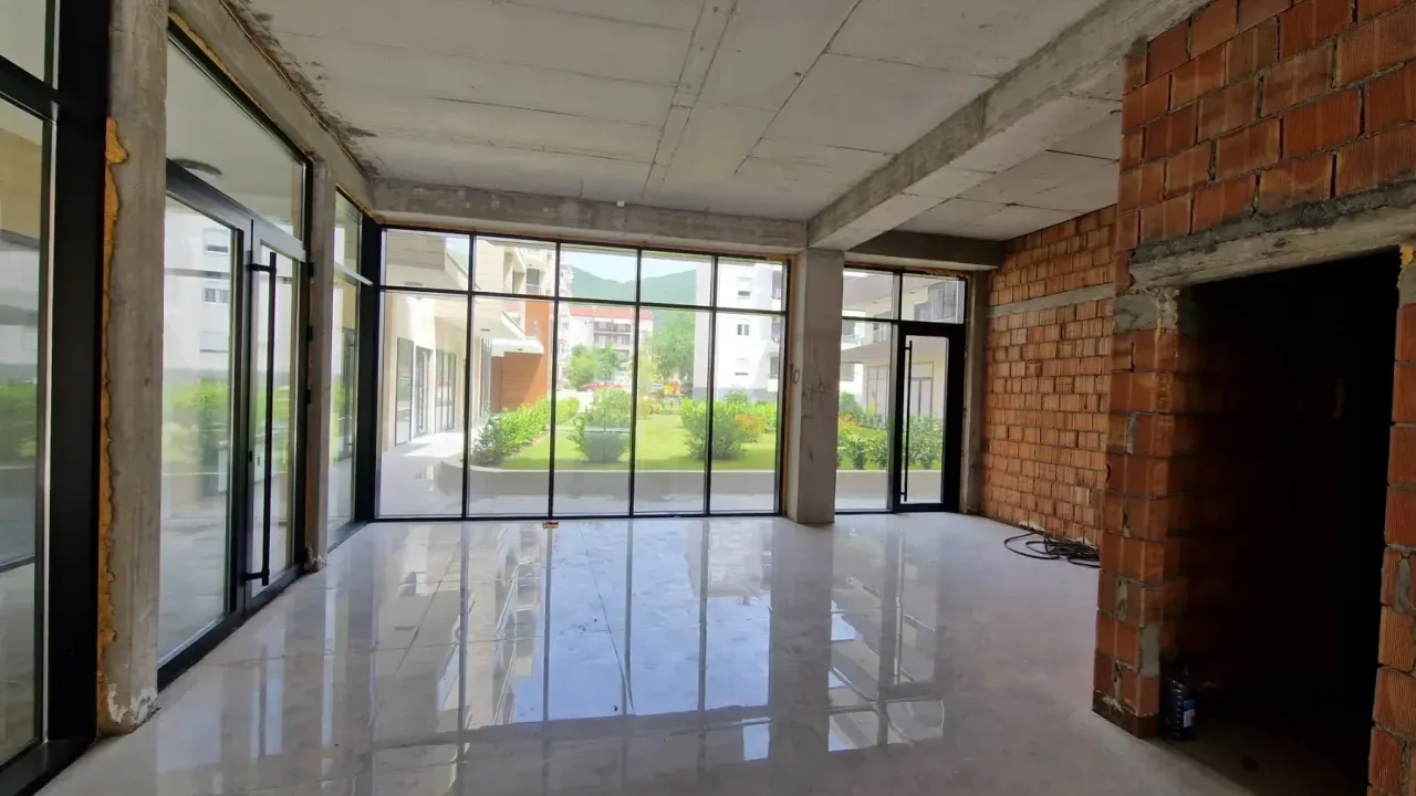 Rent, office space, 91m², Tivat, Crna Gora