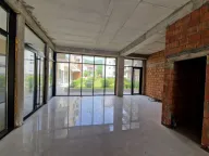Rent, office space, 91m², Tivat, Crna Gora - image 1