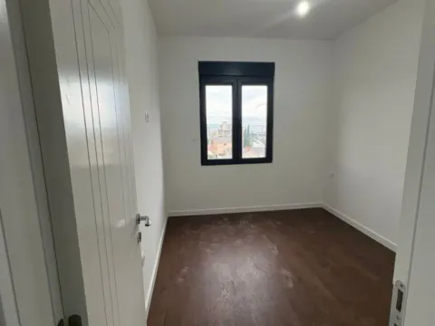 Prodaja, trosoban stan, 66m², Kruševac, Podgorica - image 3