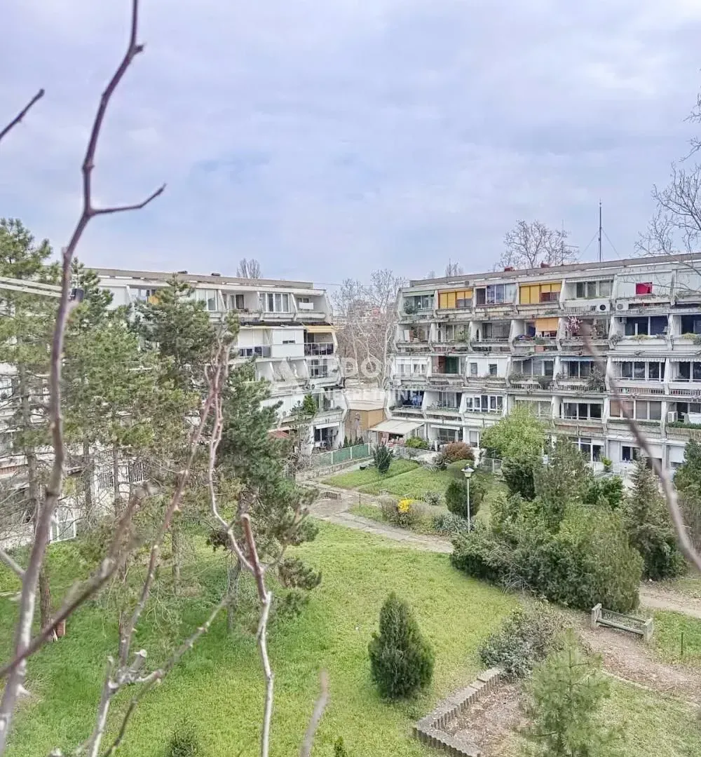 Prodaja, dvosoban stan, 115m², Novi Beograd Blok 70, Novi Beograd Sve Podlokacije