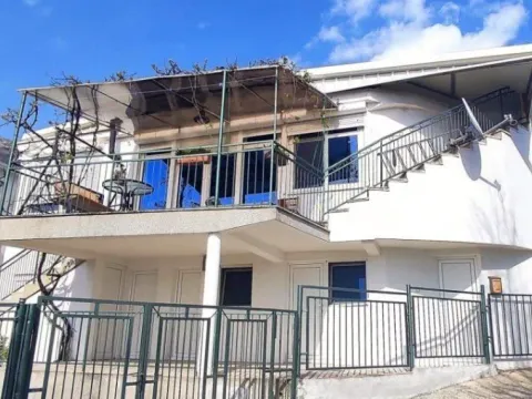 Prodaja, kuća, 135m², Sutomore, Bar