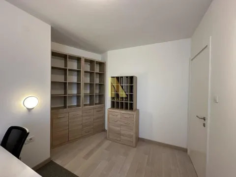 Rent, office space, 45m², Bulevar Evrope, Novi Sad Sve Podlokacije - image 8