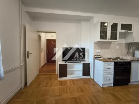 Rent, one bedroom apartment, 38m², Bulevar Oslobodjenja, Novi Sad Sve Podlokacije - image 4